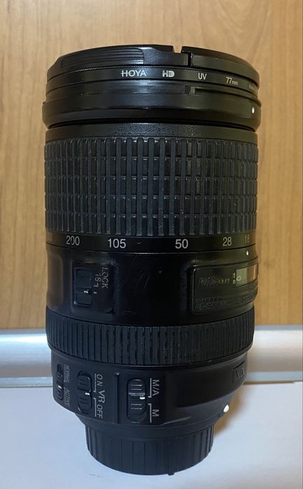 Obiectiv Nikon 18-300 mm