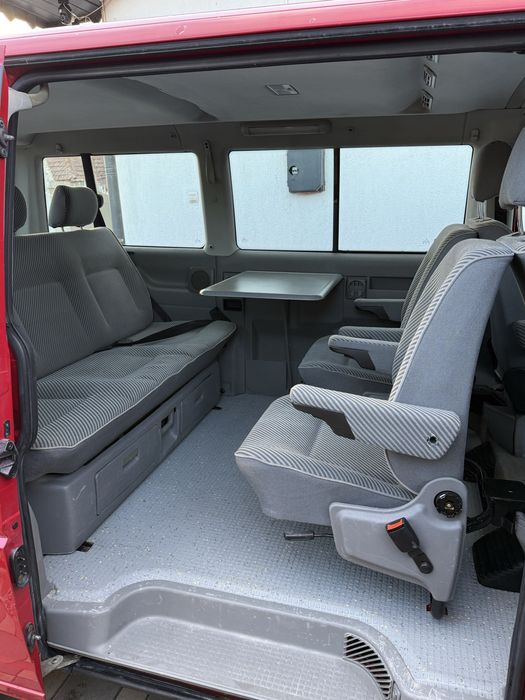 Vw multivan Diesel 2.5 102cp