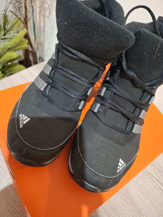 Детски обувки Adidas