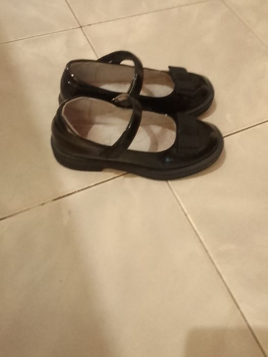 Продам туфельки 32 раз