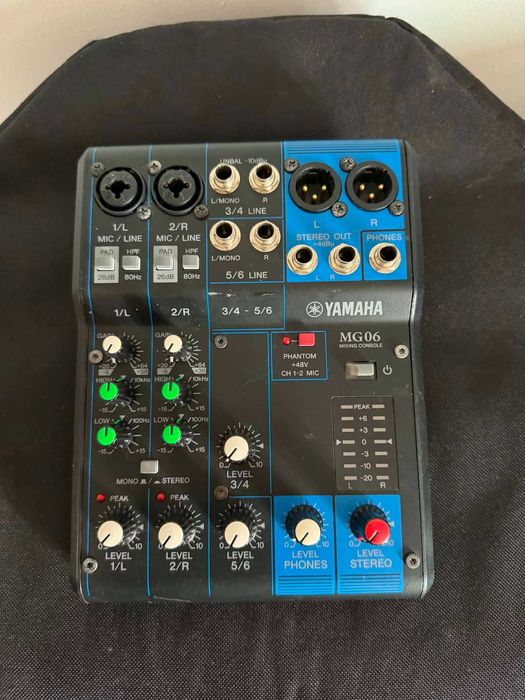 Boxe active MACKIE THUMP 15A +Subwoofer+ Mixer (nu RCF, Dynacord,FBT )