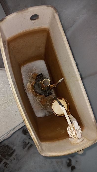 Унитазы бу продам