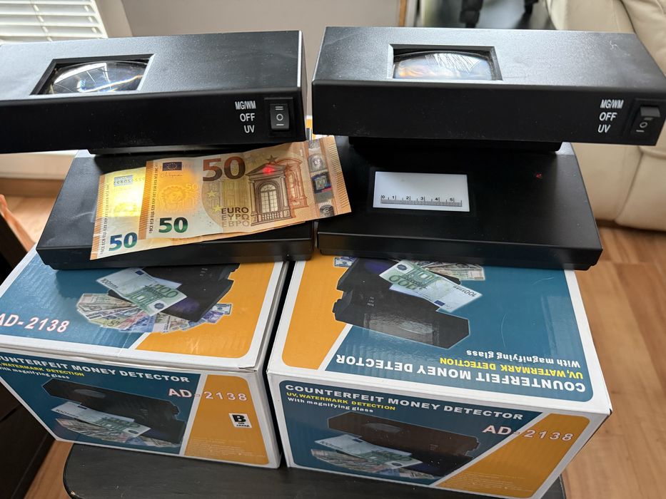Професионален UV детектор за фалшиви банкноти с лупа