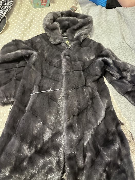 Продам шубу серо-голубая норка  р 44