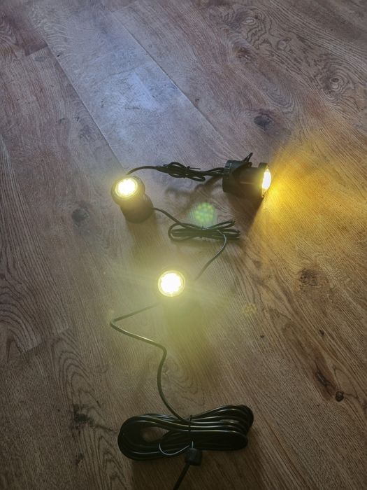 Spoturi LED / lumini subacvatice / lumini iazuri / lumini fantani arte