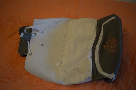 Geanta chic, foarte cocheta Avene