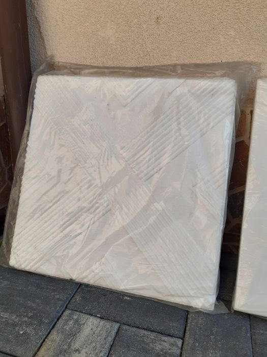 Tavan fals din polistiren