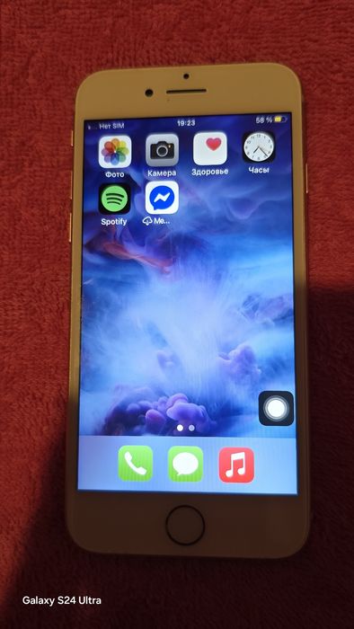 Айфон 8 64 GB като нов