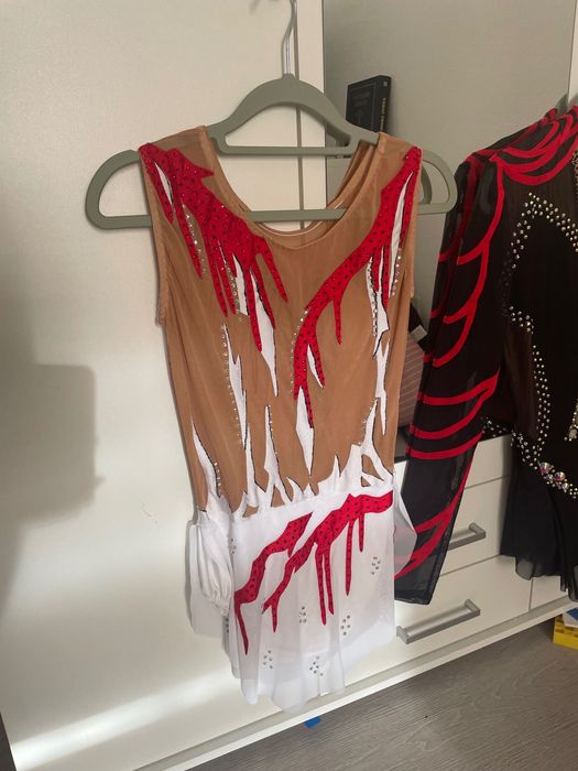 Нови Трика за художествена гимнастика 158-172