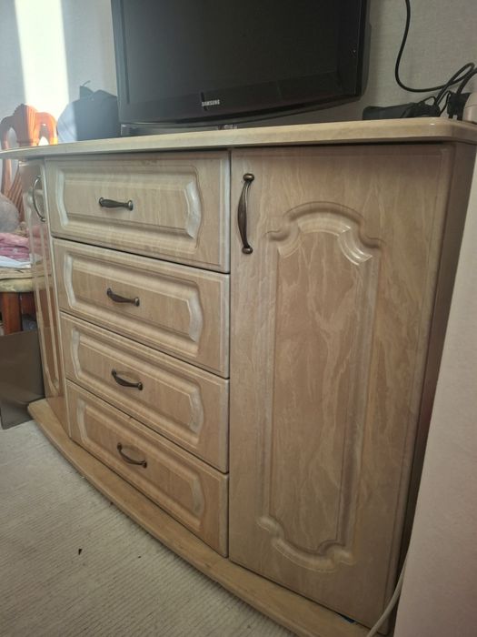 Комод для спальни