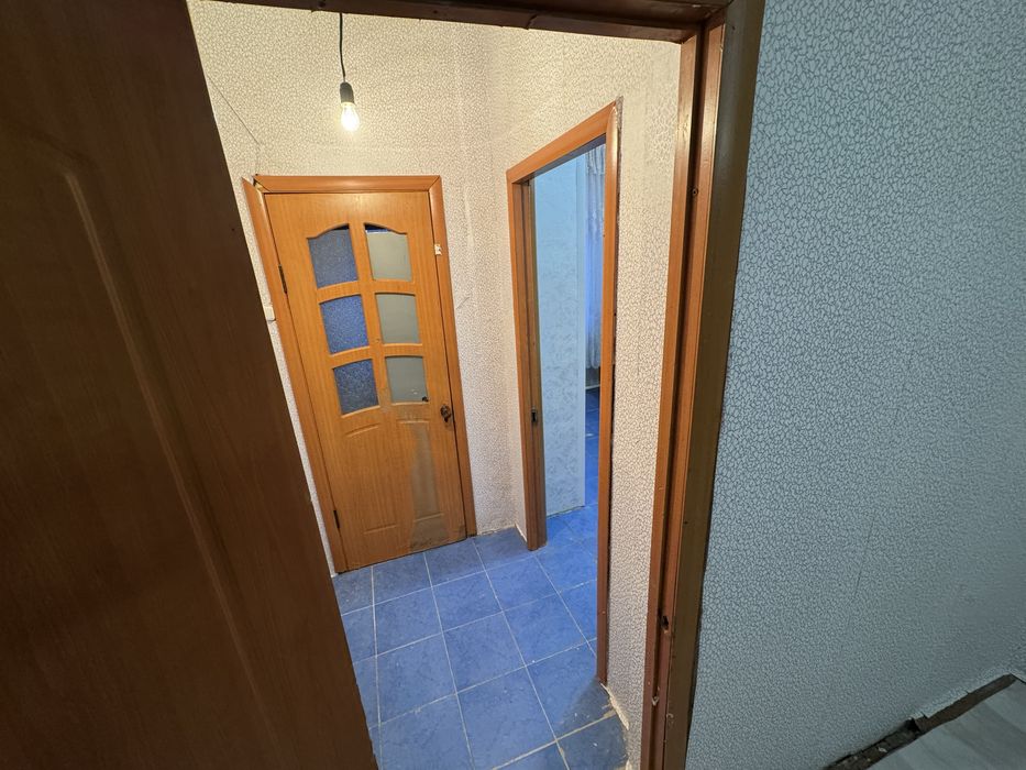 Сдам трехкомнотную  квартиру