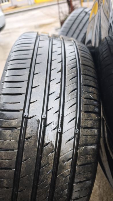 Продавам 4 броя летни гуми 205/55-16 Kumho
