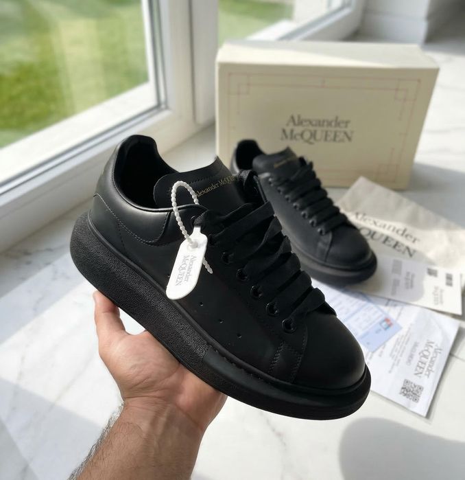 Adidasi Alexander McQueen Negru - Premium