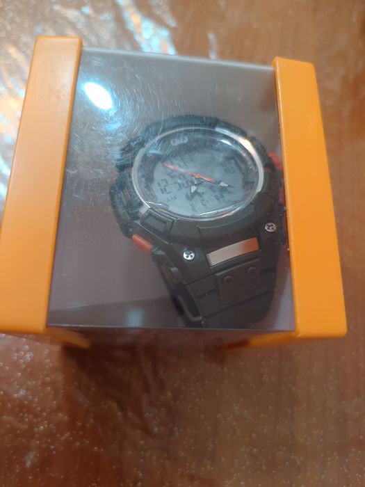 Ceas Q &Q Wather resistent