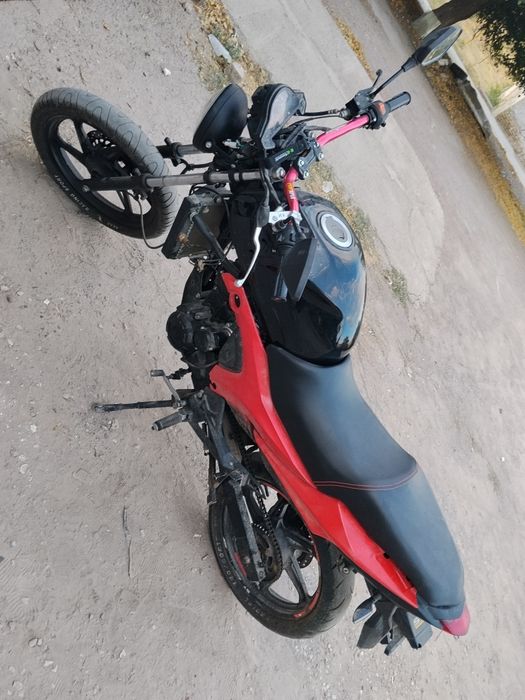 Сотилади Lifan lf150-10b kastom