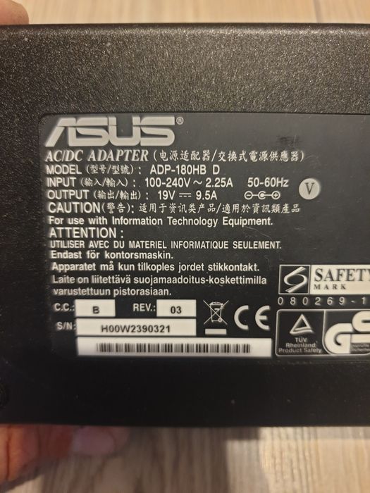 Vand Alimentator/Adaptor Original Asus ADP180 hb d