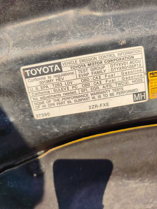 Toyota Prius 1.8 Hybrid на Части