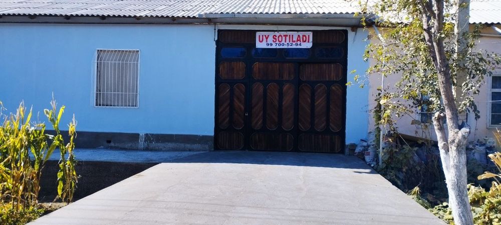 Shofirkon tuman markazida uy sotiladi. Kelishiladi