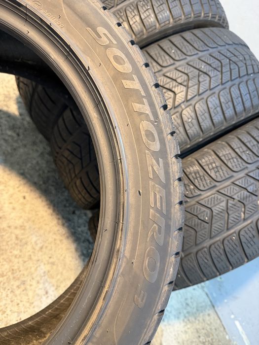 Гуми 245/45/19 PIRELLI Sottozero Winter
