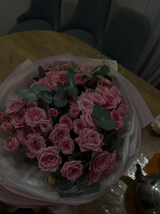 Продам букет б/у кустовые розы