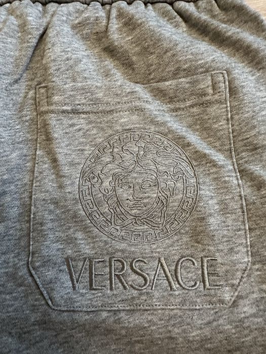 Pantaloni scurti Versace gri XL