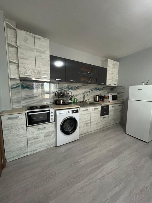 Двустаен апартамент в района на м-т Траката!