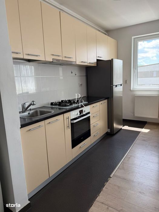 Apartament 2 camere, 50mp+ balcon, parcare, mobilat, zona str. Stadion — fotografia 3