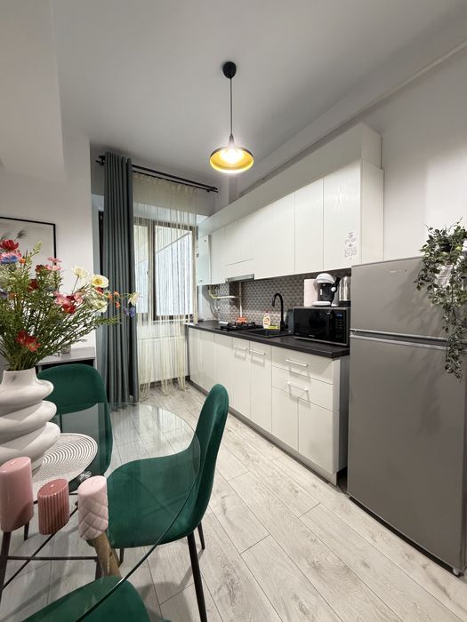 IS Cazare Ap 1-2-3 Cam Lux Regim Hotelier Iasi Palas - Newton Tatarasi