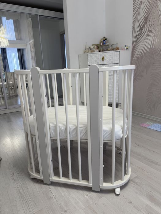 Продам детскую кроватку-трансформер