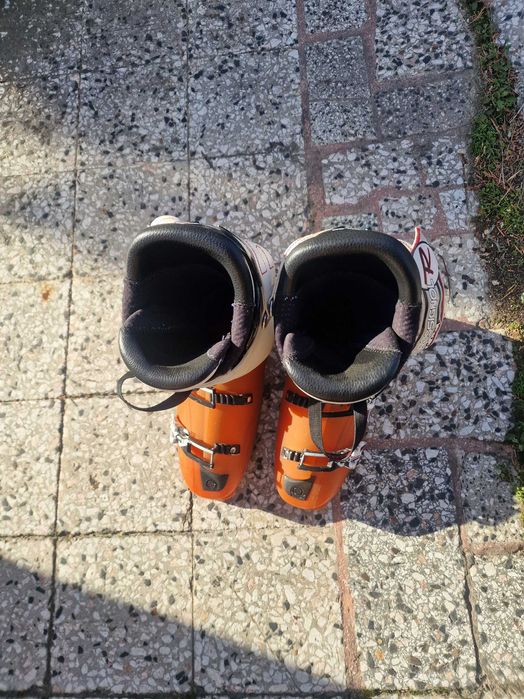 Ски обувки rossignol