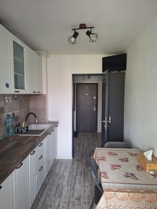 Vand apartament 2 camere Moghioros parc