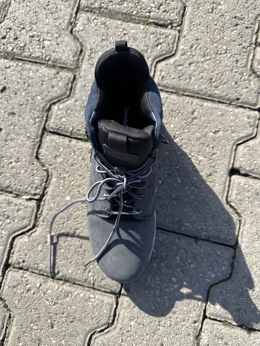 Pantofi timberland la 350 lei