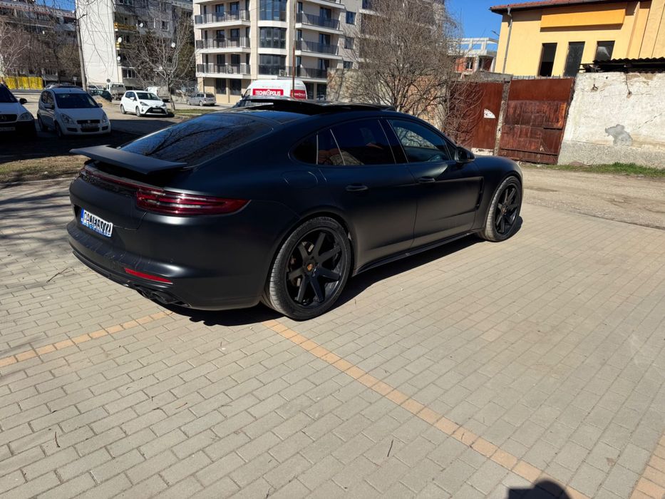 Кола / автомобил Porsche / под наем за бал /сватба
