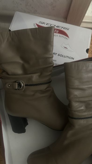 Продам женские полусапожки