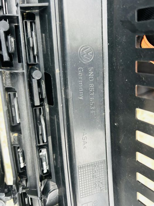 Решетка за VW Tiguan