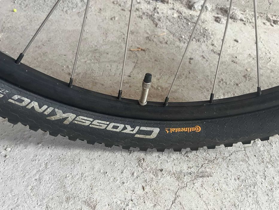 Vând bicicletă Cannondale