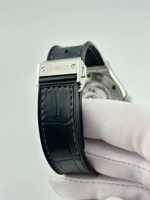 Часы Hublot Classic Fusion
