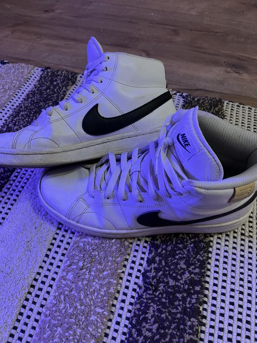 Vand adidasi Nike, originali