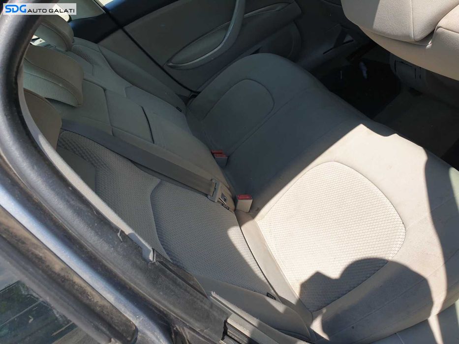 Bancheta Sezut Cu Spatar Spate Pasageri Citroen C5 Berlina Sedan 2008 - 2017 [C1337]