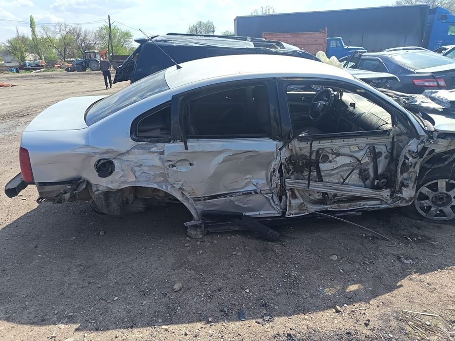 Шрот пассат Б5 либой запчасть