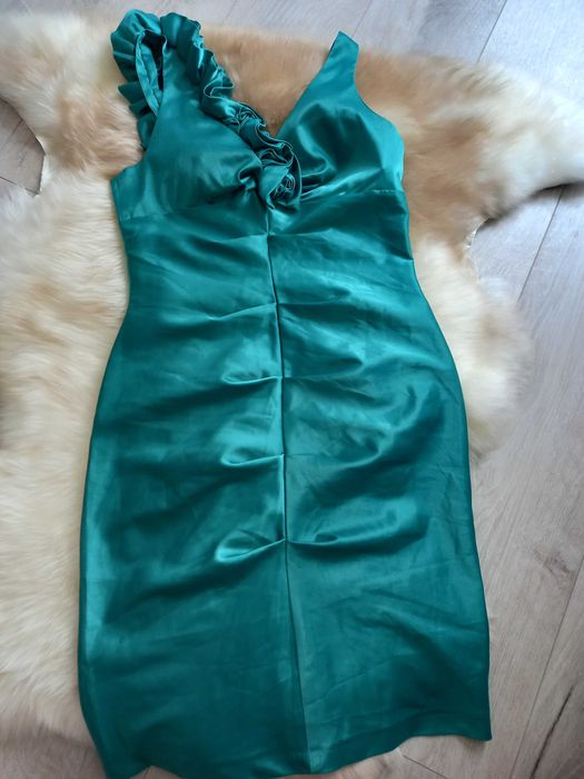 Зелена официална рокля