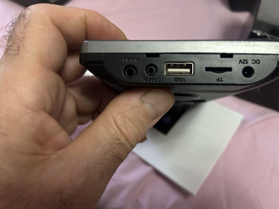 Navigatie auto portabila EONON E-20