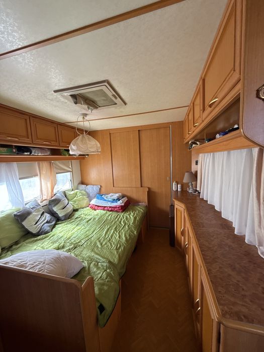 Каравана (първа линия) - къмпинг Китен