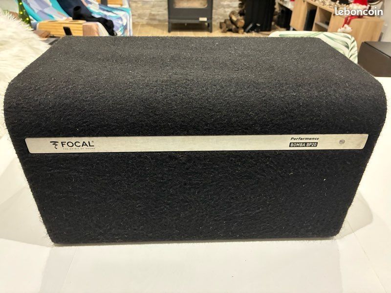 Subwoofer Auto Activ Focal Bomba BP20 - Stare Excelentă