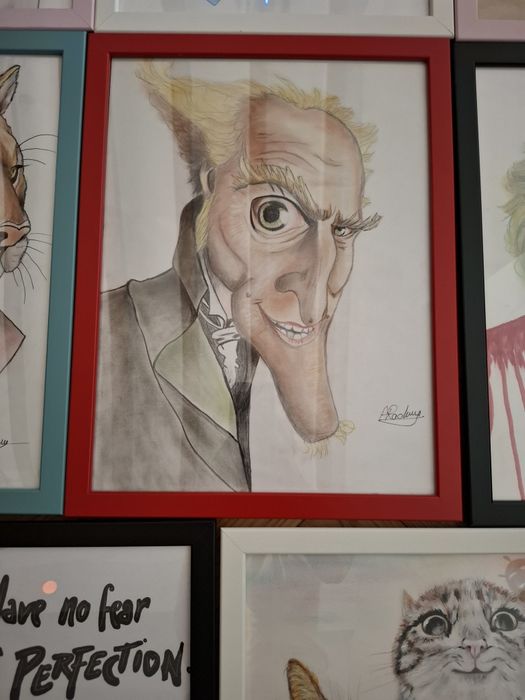 Tablouri acrilic sau in creioane colorate