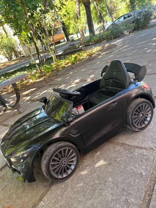 Mercedes AMG акумулаторна кола