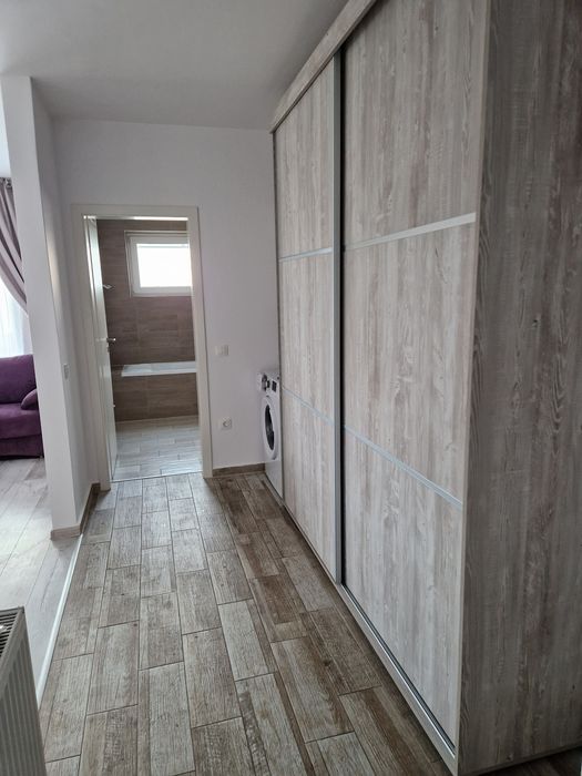 Inchiriez apartament Avantgarden 4