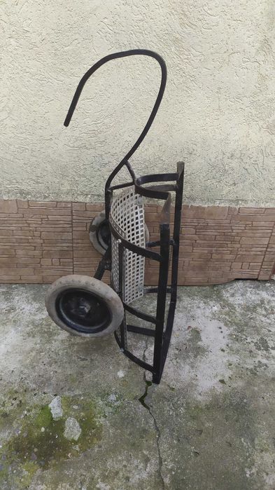 Suport flori metalic