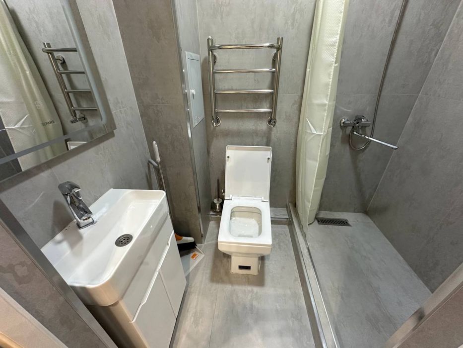 Куйлюк, торговый центр Компас, новостройка