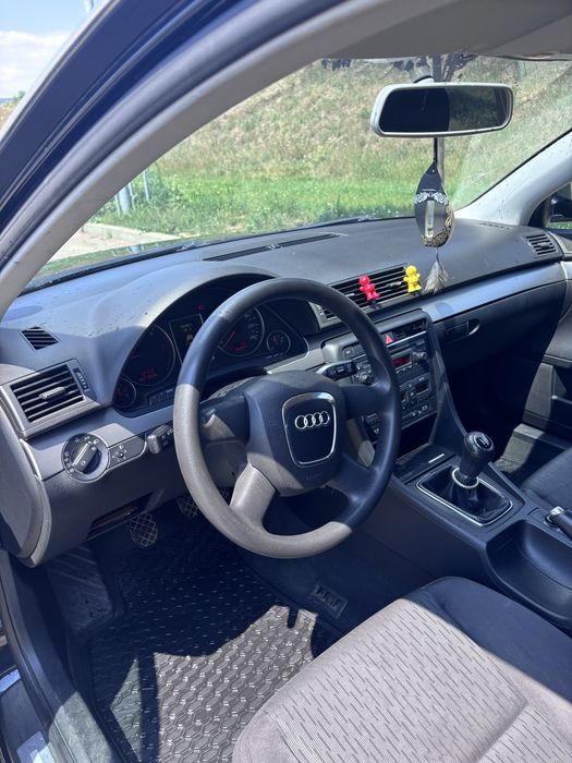 Audi A4 b7 anul 2006